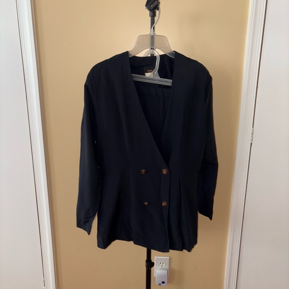 Body Zone Vintage Black Blazer & Skirt Two Piece Set - Picture 3 of 9